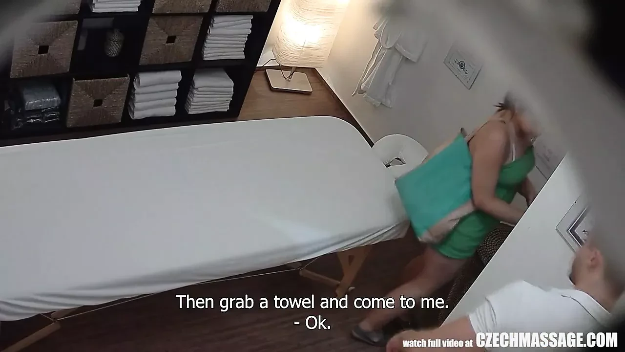 Lớn đít brunette nhận tốt nhất xoa bóp không bao giờ