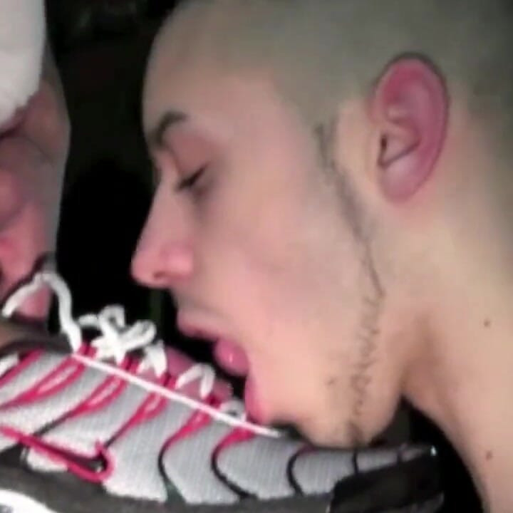 French slut Alex used by Tony with sneakers