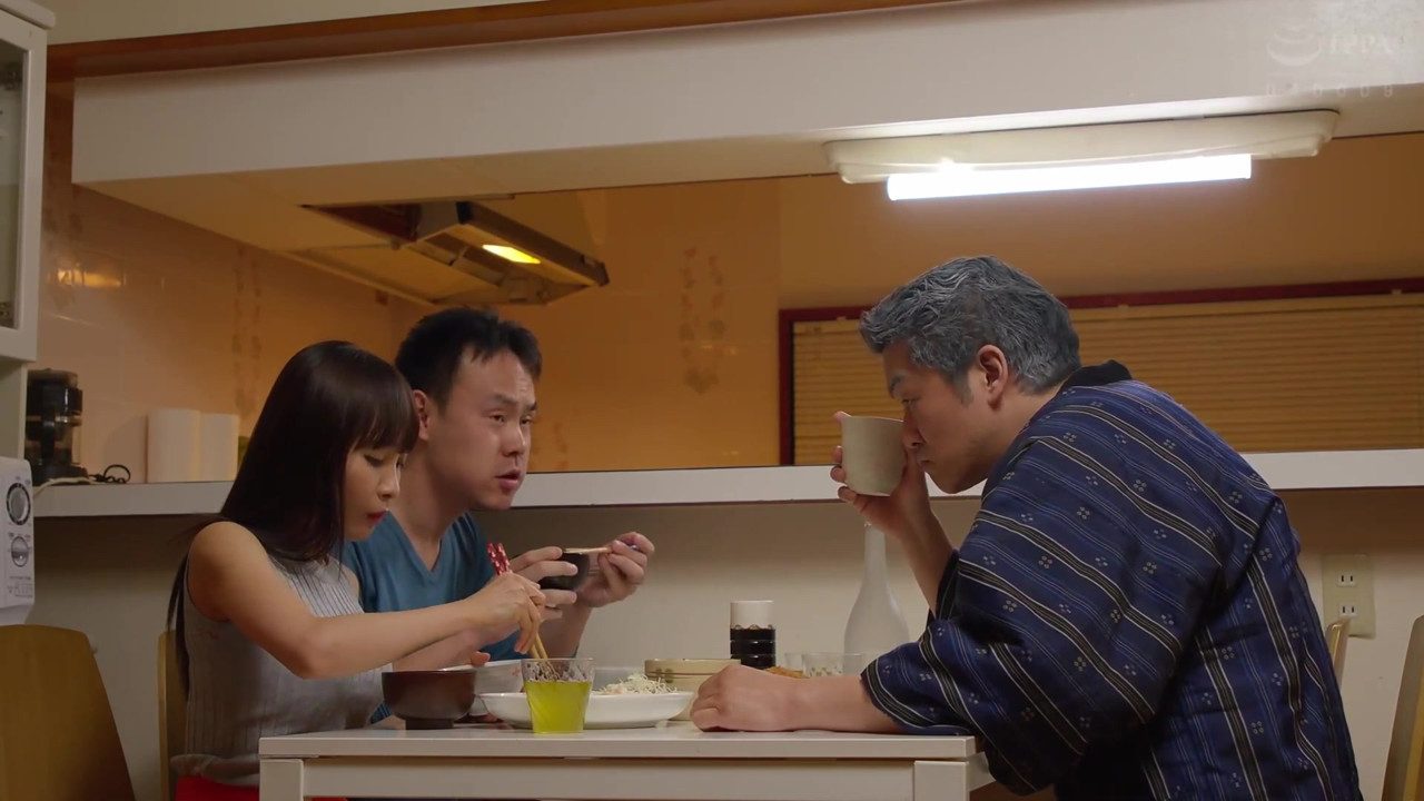 大っ嫌い！！な義理の◯にやられてます。
