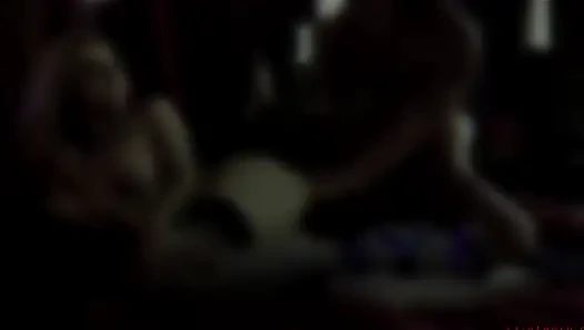 Mai bailey dan megan coxxx adalah ratu seks anal