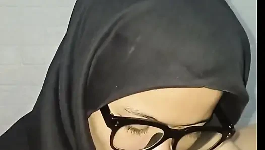 Bir Öğretmenle Seks Eden Bir Kız