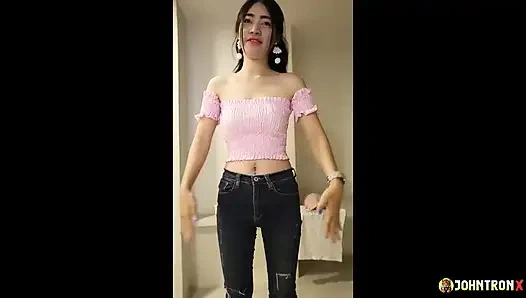 Johntronx - eine schlanke asiatische göttin nimmt meinen schwanz und mein sperma