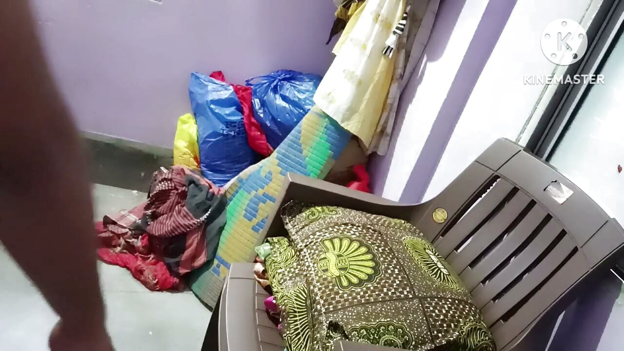 soră vitregă cu cel mai mare corp, energie maximă, fără mișcare lentă, activitate completă, romantism în stil Desi