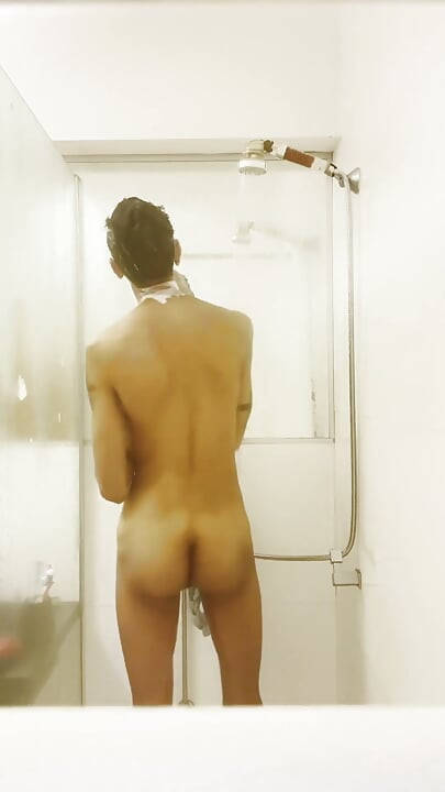 Jacking off Until I Cum in the Shower