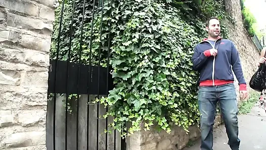 Два мужика для хорошенькой молодой толстушки