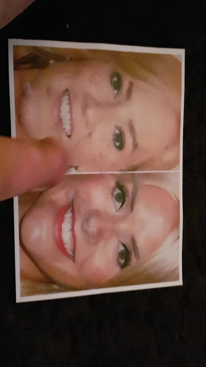 Holly Willoughby Cum tribute 30