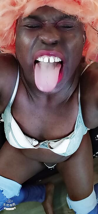 Anoniema Rose's Slutschool - Ginger style dutch delight