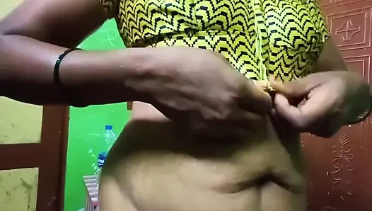 Ammu Showing Big Boobs and Changing the Saree
