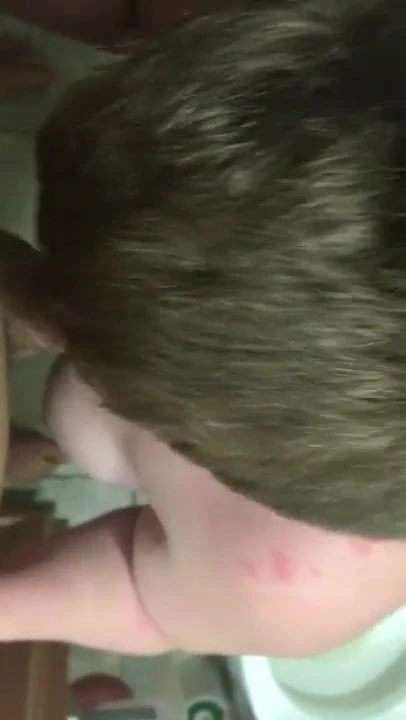 Cougar face fucked in the bath