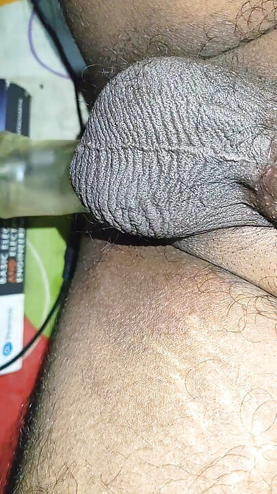 Indian Teen Cums a lot after a hard anal by automatic  Dildo Machine