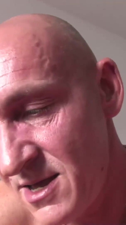 Jaw-dropping moment from "Willige MILF mit dicken Titten holt sich was sie braucht"