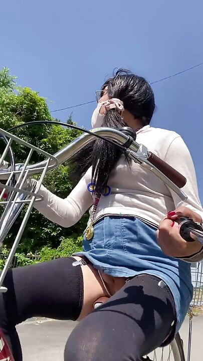 No. 229 Early Summer Cycling with My Pussy on Display