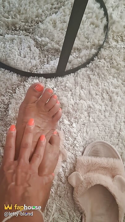 Kneel Down and Lick