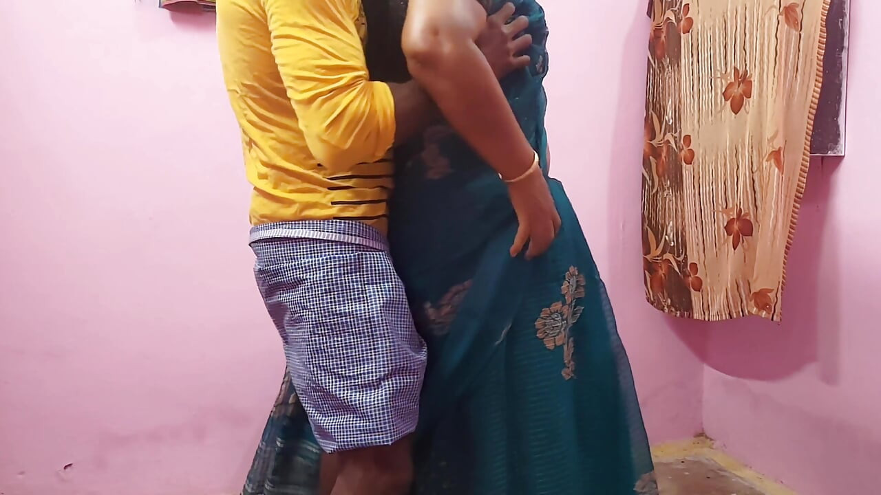 Indian Stepaunty Sex with Yongboy