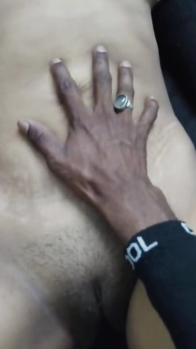 Sexcylove25 Desi big boobs bengali housewife