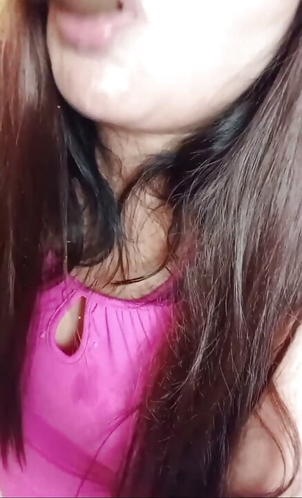 At home alone I felt like dancing then I got even hornier and ended up putting my toy in my pussy