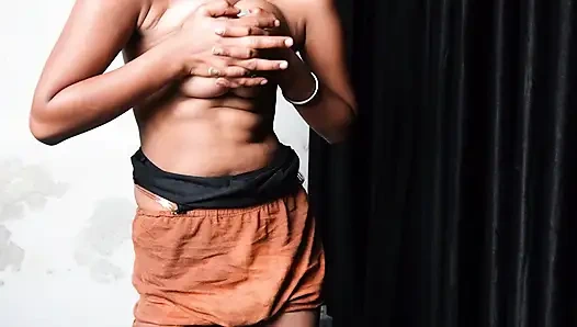 Güzel üvey kız kardeş üvey erkek kardeşi HIndi Audio ile seks yapıyor