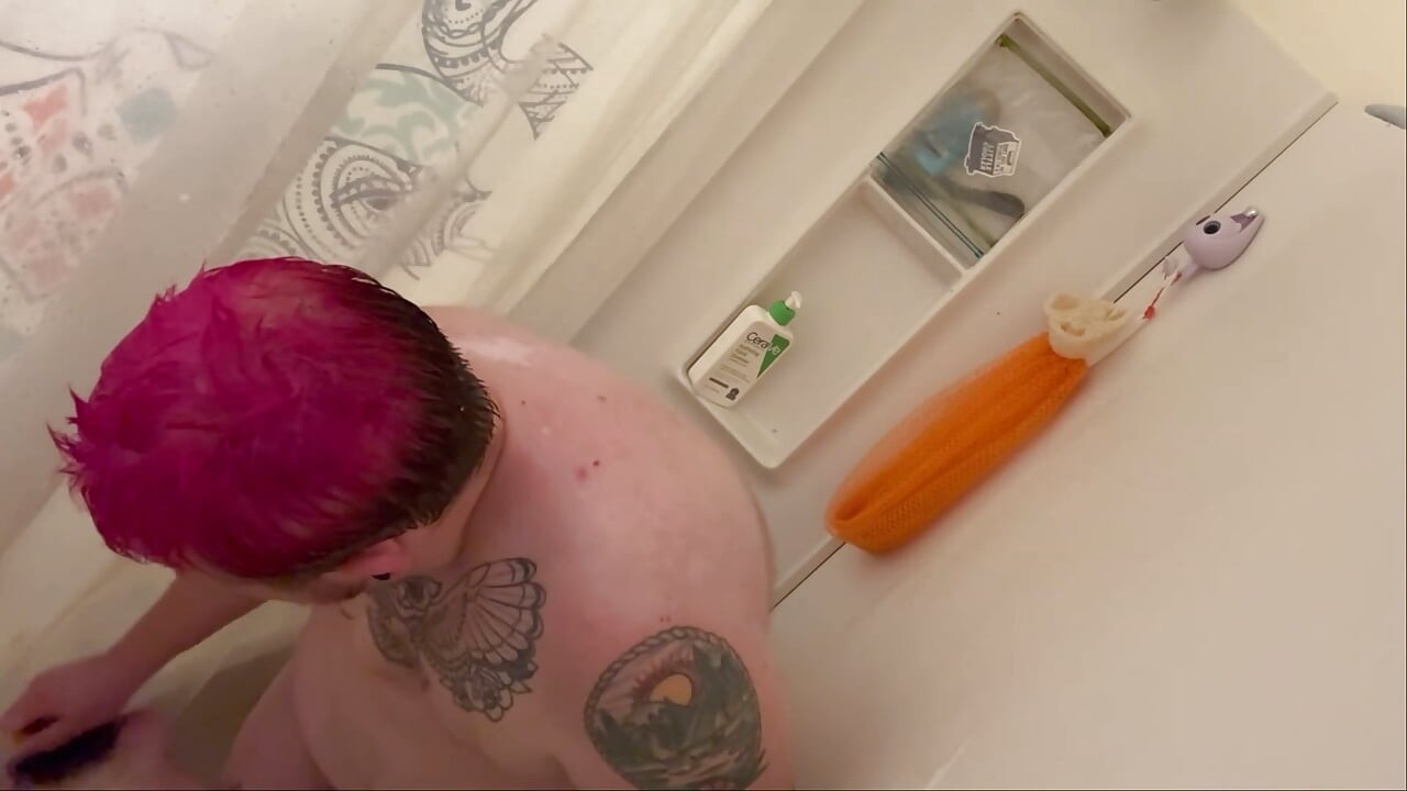 Watch Me Shower & Cum