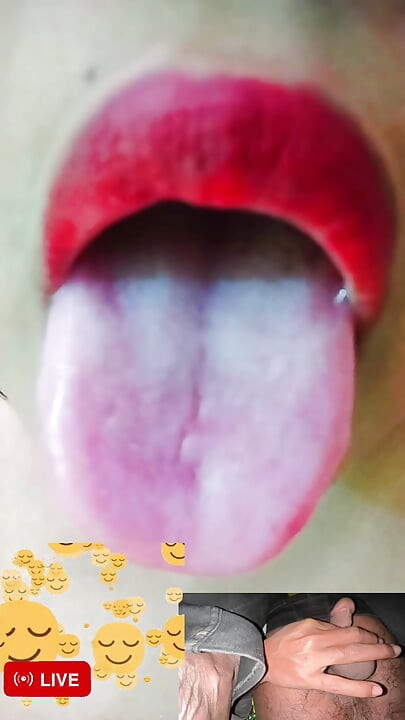 Mısırlı ateşli iri güzel seksi evli kadın kocasının arkadaşıyla canlı seks yapıyor