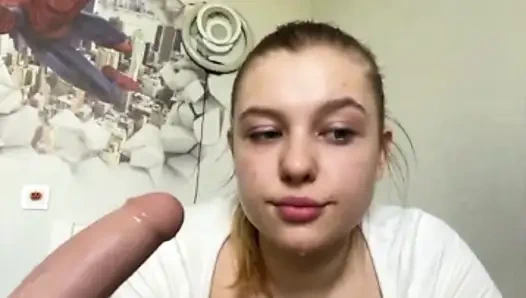 Sloppy dildo blowjob with jucielussie and slapping ass