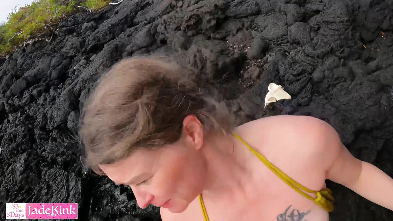 Cumslut Jade Kink Deepthroat Gagging And Facial Near Beach