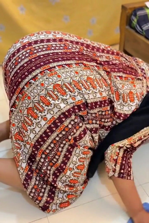 Ägypten schöne dicke, kurvige muslimin, heiße stiefmutter unter dem bett stecken Dann will sie von mir analfick!