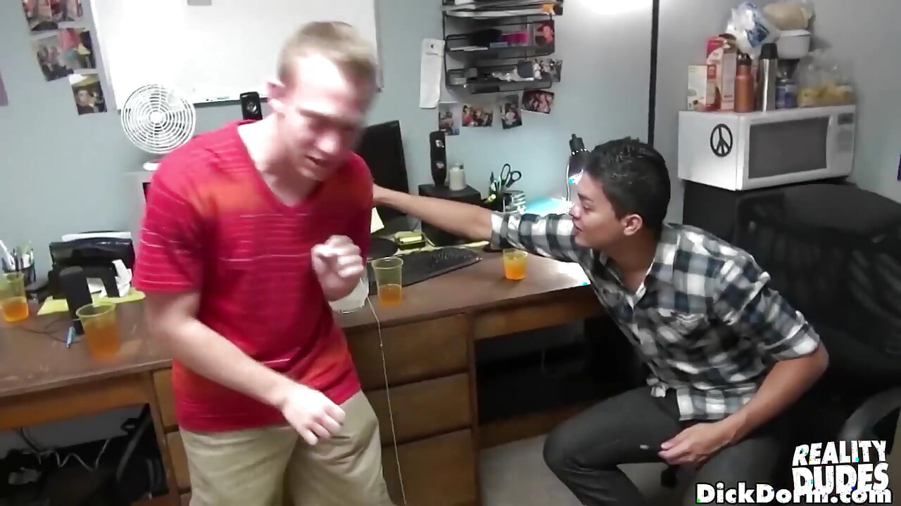 Reality Dudes - Shane, Luke Adams and the Other Guys Turns Hanging Out in a Dorm Into a Full on Gay Orgy Session