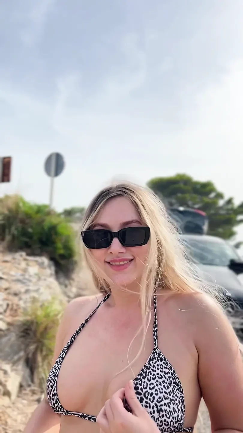 Hot Girl Is Flashing Pussy and Tits Outdoor Compilation