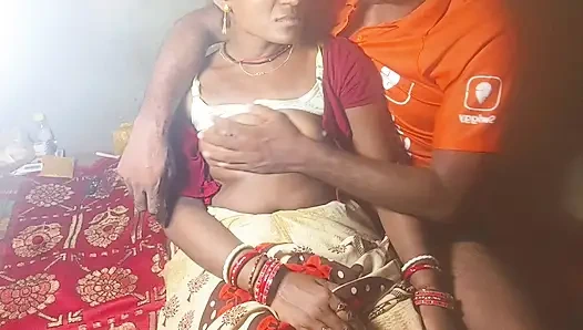 Swiggy delivery boy ne aunty ko uske ghar pe chuda