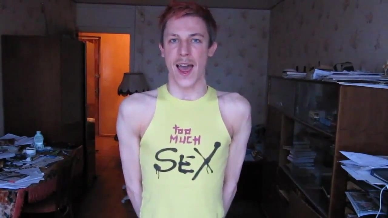 TWINK IS ALWAYS HUNGRY FOR RAW COCK