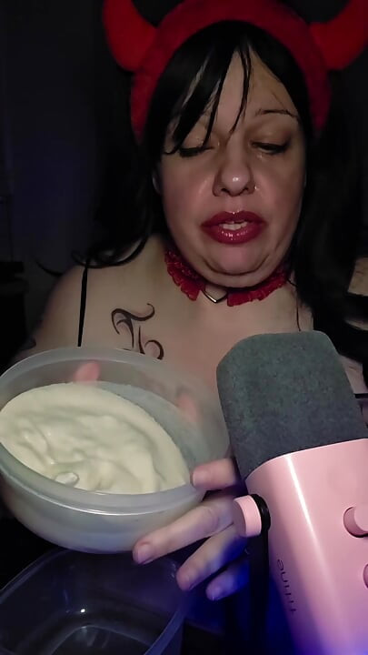 Kırmızı ateşli karpuz asmr