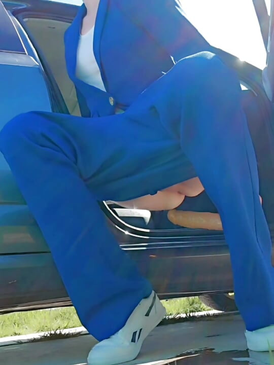 Annemieke in Blue Suit Pissing Outdoor