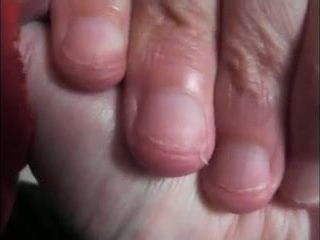 60 - фетиш с оливковыми руками и ногтями (2016)