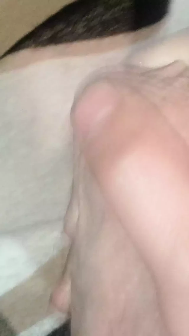 Young Colombian porn in my room I masturbate