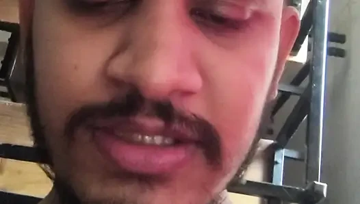 Mere lund ko chuske pani nikal do baby Indian Desi boy büyük penis oynar