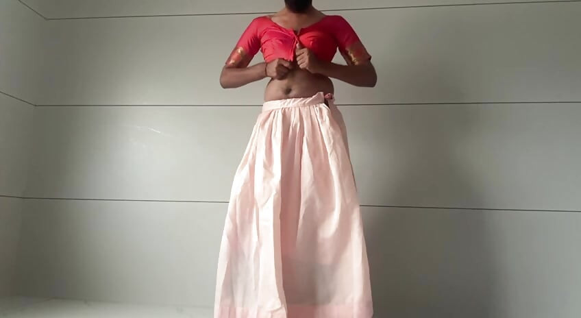 Wear ghaghra with saree