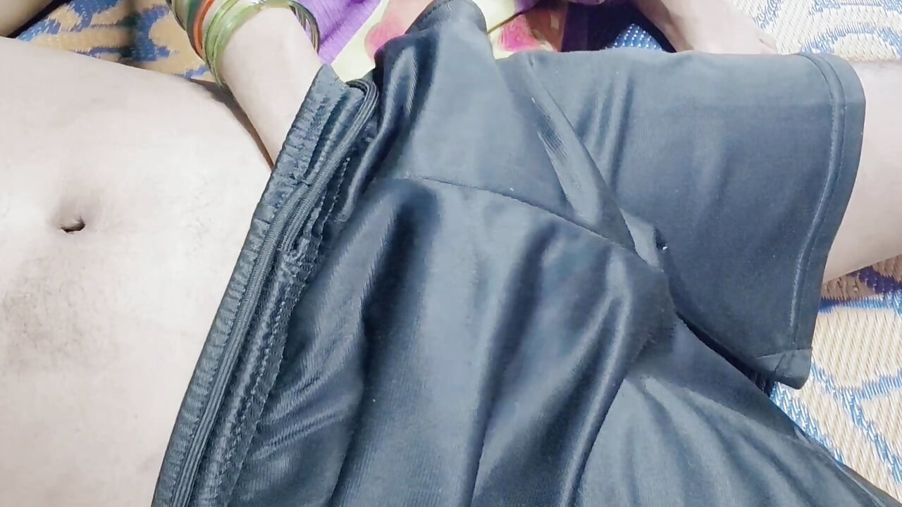 فتاة ديسي مارس الجنس مع أخوها غير الشقيق في غرفة الفندق