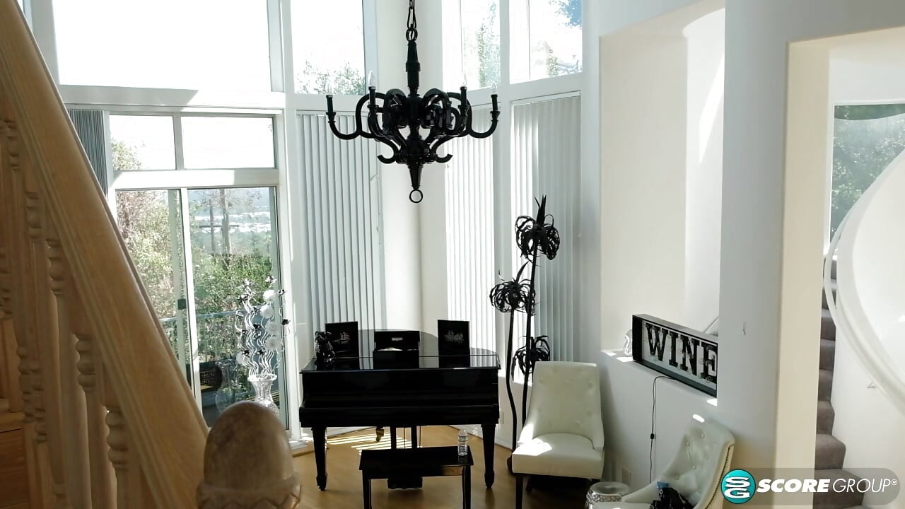 Codi & Violet Myers' three-way