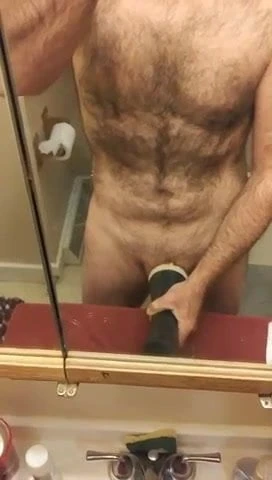 Dirty Talking DILF Cums For You