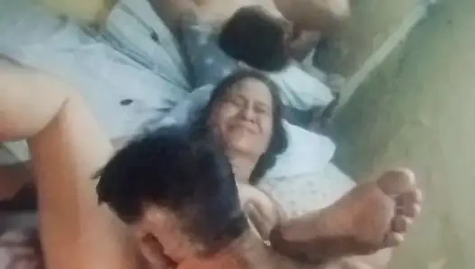 Zaman geldiğinde ilişki her zaman sikişiyor