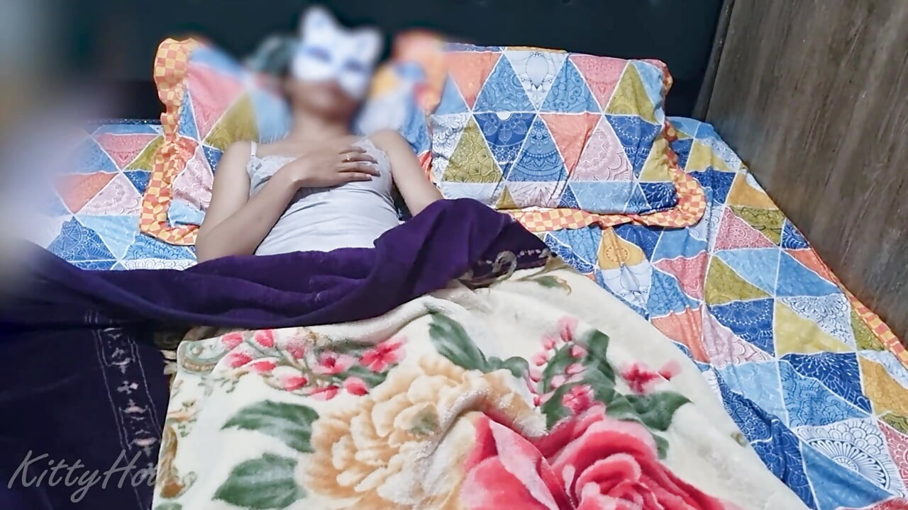 Indonesian Neighbors Want to Be Seen While Masturbating