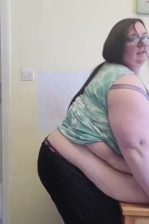 Belly weigh in side on