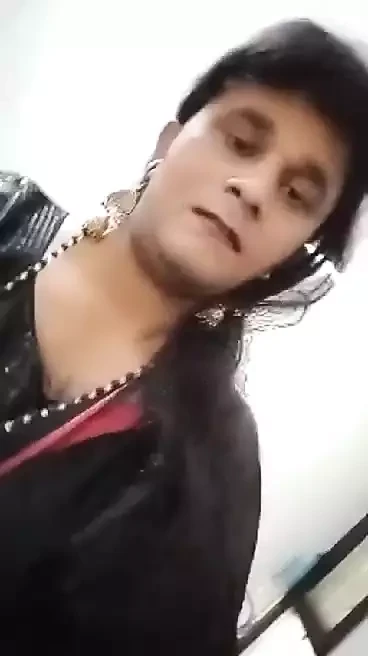 Indian Beautiful crossdresser Shreya