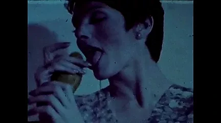 Young &; lonely no. 4 vintage γυναικείος αυνανισμός
