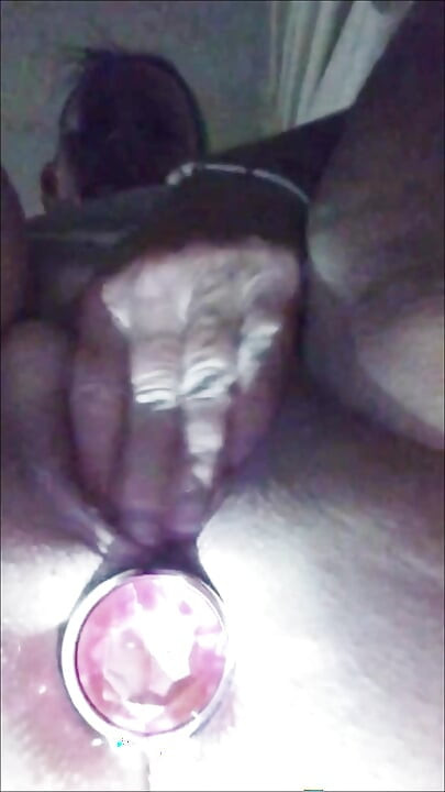 MILF TRYING SMALL MEDIUM LARGE BUTT PLUGS