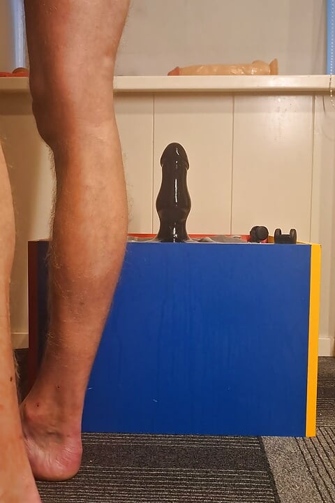 Hot Twink Riding Bi Dildo Deep Anal Stretch