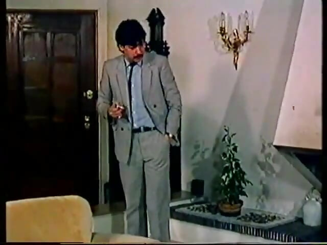 Những Trinh Nữ Gợi Cảm (1984)