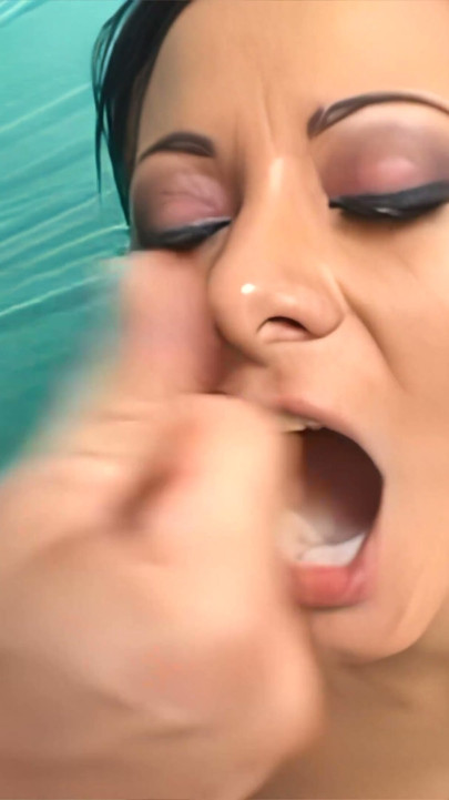 Sandra Romain Loves Raw Sex | Clip 3