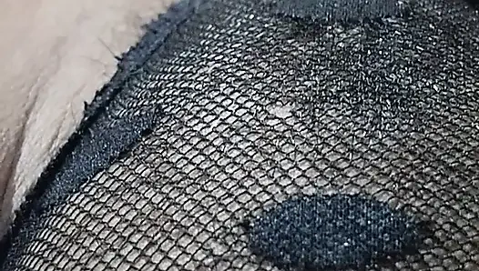 Kuskus bıçağıyla oynuyorum