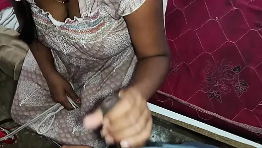 Indian desi Aunty and Davar chudai hindi audio - bhabhi pussy sex movies.